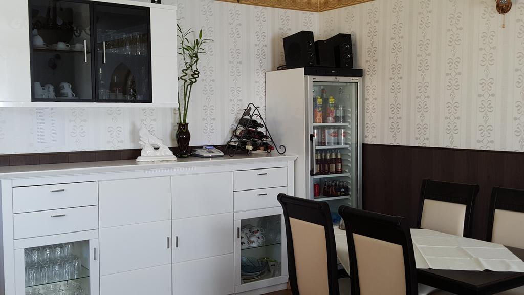 Kitti Panzio Apartment Mogyoród Екстериор снимка